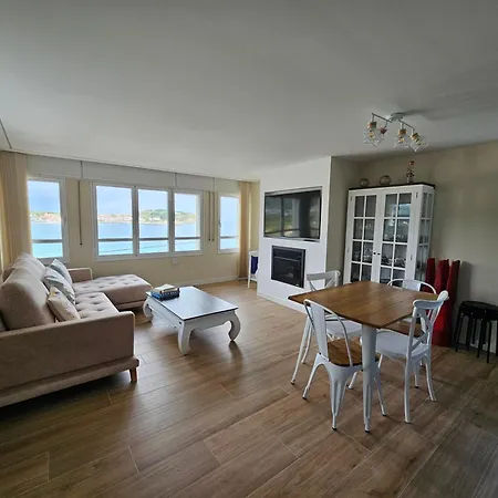 בית נופש Casa Penascales -laxe- Costa Da Morte *