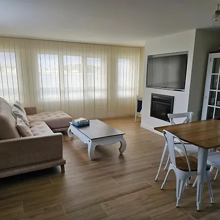 Casa Penascales -laxe- Costa Da Morte *