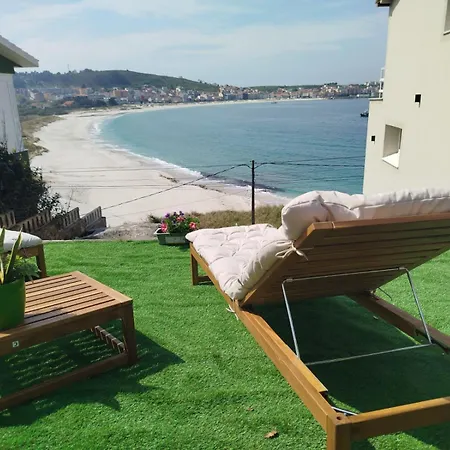 Casa Penascales -laxe- Costa Da Morte בית נופש