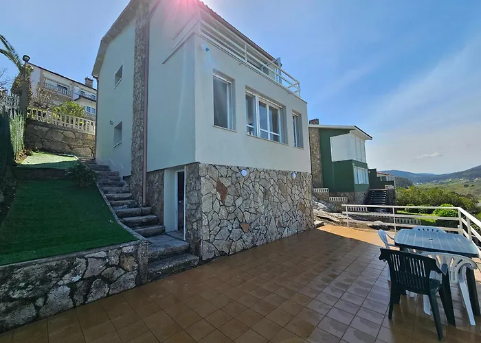 Casa Penascales -laxe- Costa Da Morte Vakantiehuis