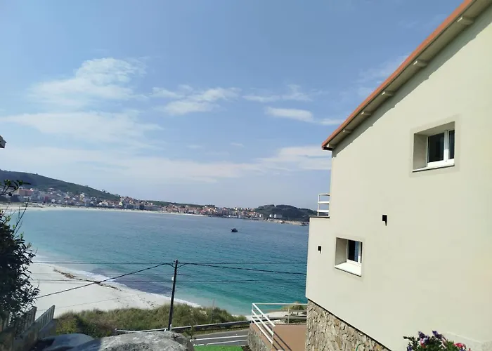 Casa Penascales -laxe- Costa Da Morte Vakantiehuis *